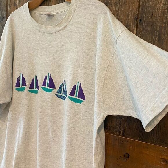 Fruit of the Loom Left Coast Single Stitch XL 1988 Gray Sailboat Cotton T-shirt - Picture 6 of 13